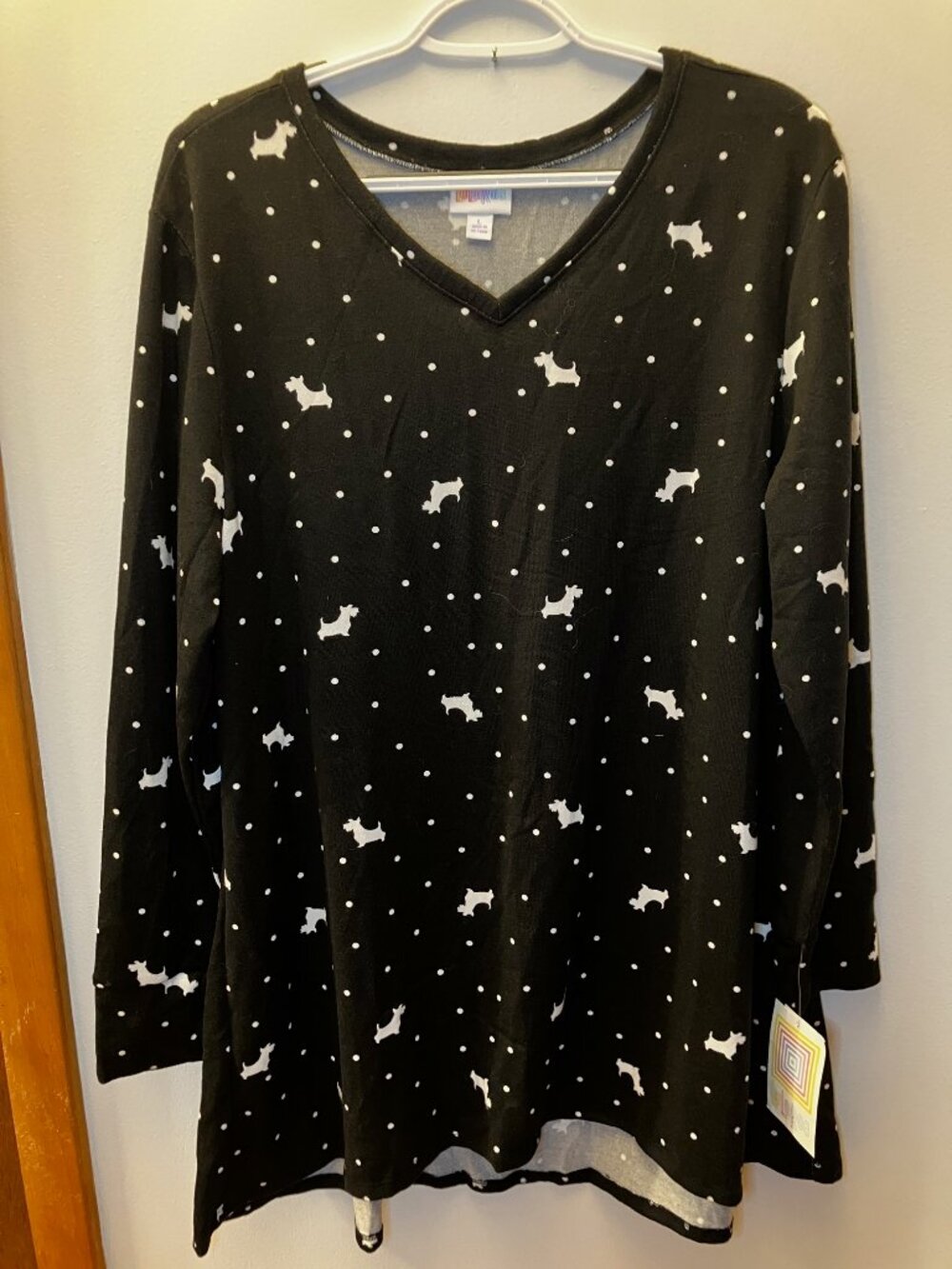 LulaRoe Elizabeth Tunic Black w/White Scottish Terriers Size L